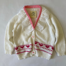 Load image into Gallery viewer, 06-12 months - White frilly heart cardigan
