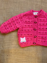 Load image into Gallery viewer, 06-12 months - Pink chunky “Fox” cardigan

