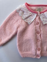 Load image into Gallery viewer, 0-6 months - Pink frilly cardigan
