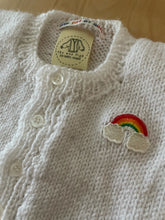 Load image into Gallery viewer, 0-3 months - White rainbow cardigan
