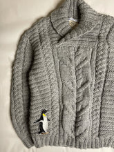 Load image into Gallery viewer, 2-3 years - Grey Penguin jumper
