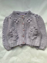 Load image into Gallery viewer, 0-6 months - Lavender pom pom cardigan
