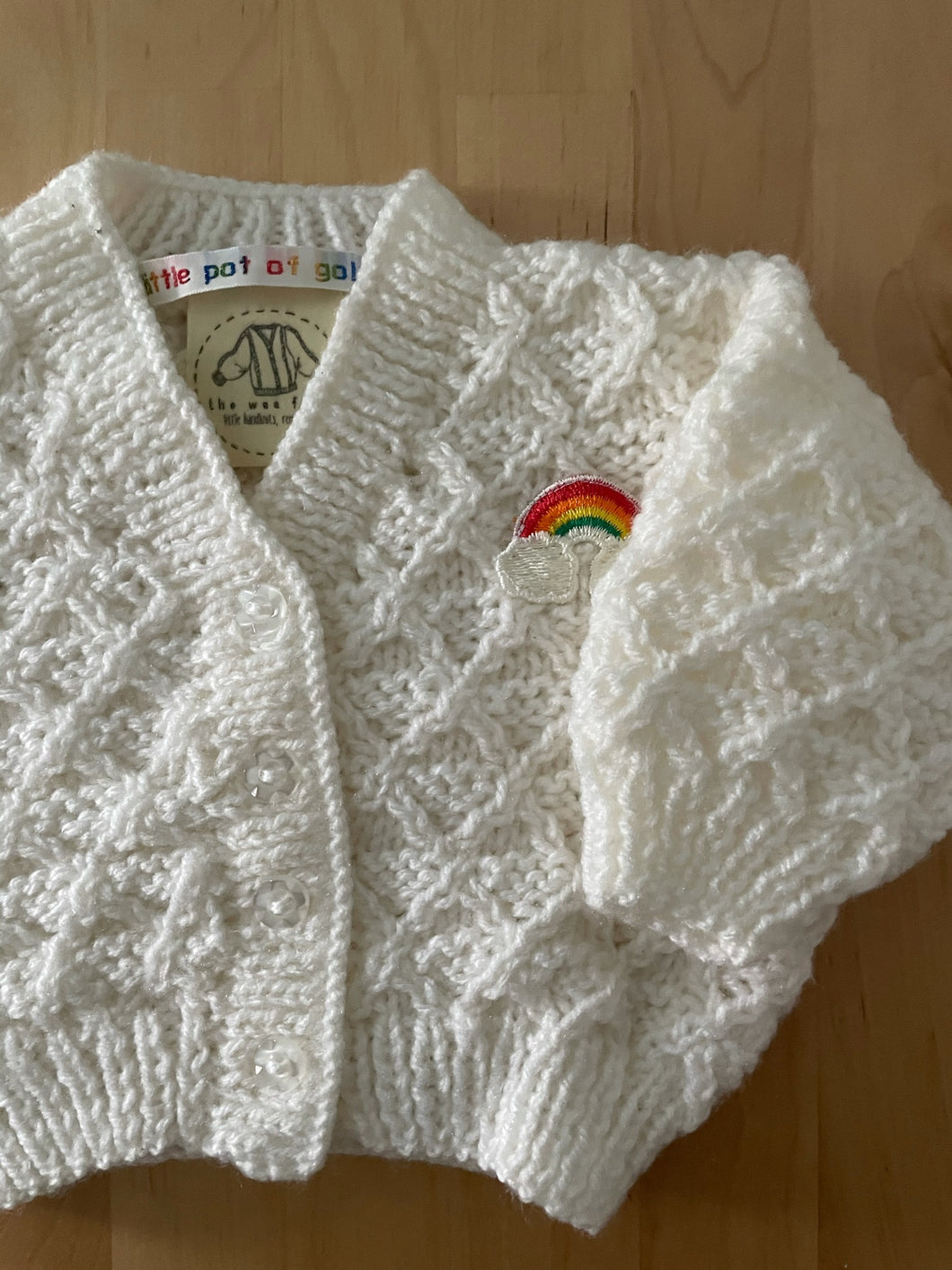 0-3 months - White textured rainbow slouchy cardigan
