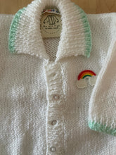 Load image into Gallery viewer, 0-3 months - White rainbow cardigan with green trim

