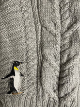 Load image into Gallery viewer, 2-3 years - Grey Penguin jumper
