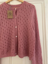 Load image into Gallery viewer, Size 14-18 - Dusty rose cardigan
